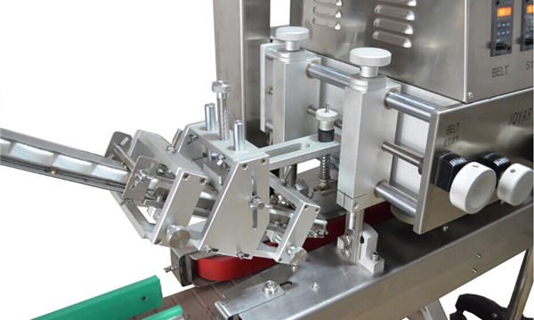 Makinë automatike lineare e spindles lineare