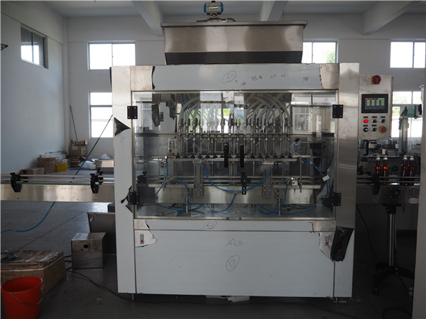 Makinë automatike për mbushjen e vajit prodhues profesional